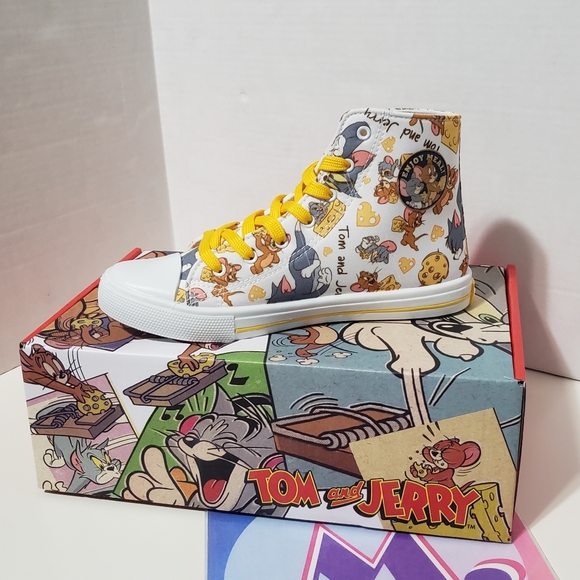 Peanuts Club Tom and Jerry High Top Sneakers - Picture 1 of 4